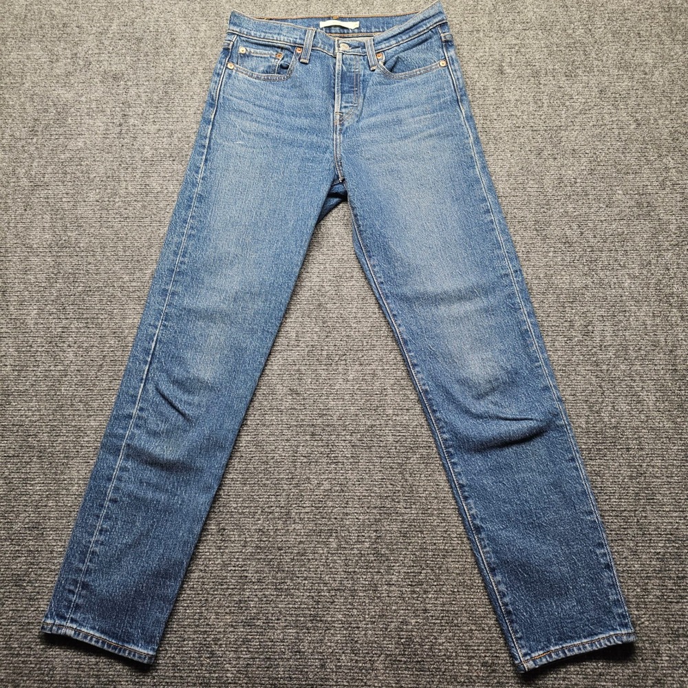 Levis Premium Wedgie Fit Jeans Medium Wash Button Fly Denim Size 25